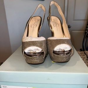 Jessica Simpson heels